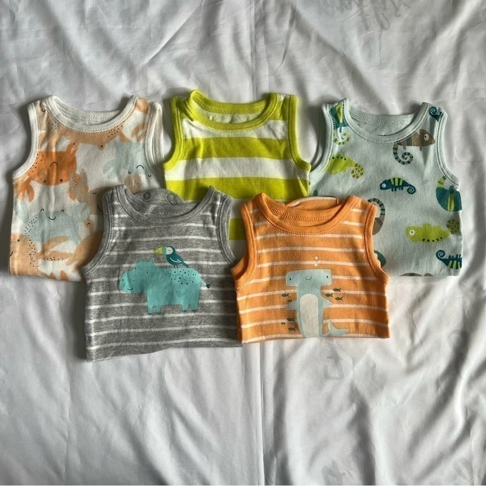 Set of 5 Carter’s Sleeveless Beach Themed Onesies in Size 3 Months